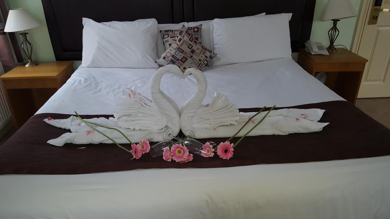 Castle Limes Hotel Уоруик Екстериор снимка