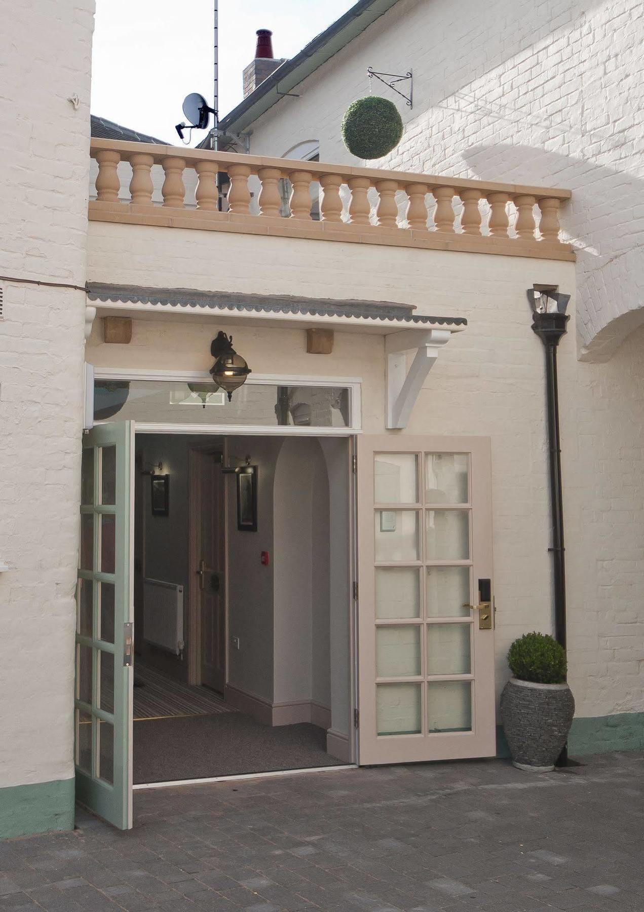 Castle Limes Hotel Уоруик Екстериор снимка